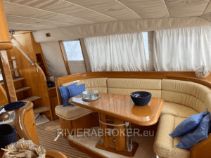 guy couach 2100 rivierabroker 6