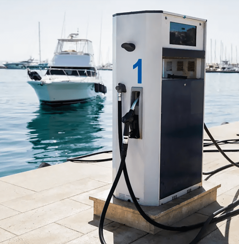 Diesel ou essence à 2 €/litre ? 2 plein du rservoir bateau rivierabroker 1