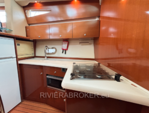 JEANNEAU PRESTIGE 42 FLYBRIDGE rivierabroker 18