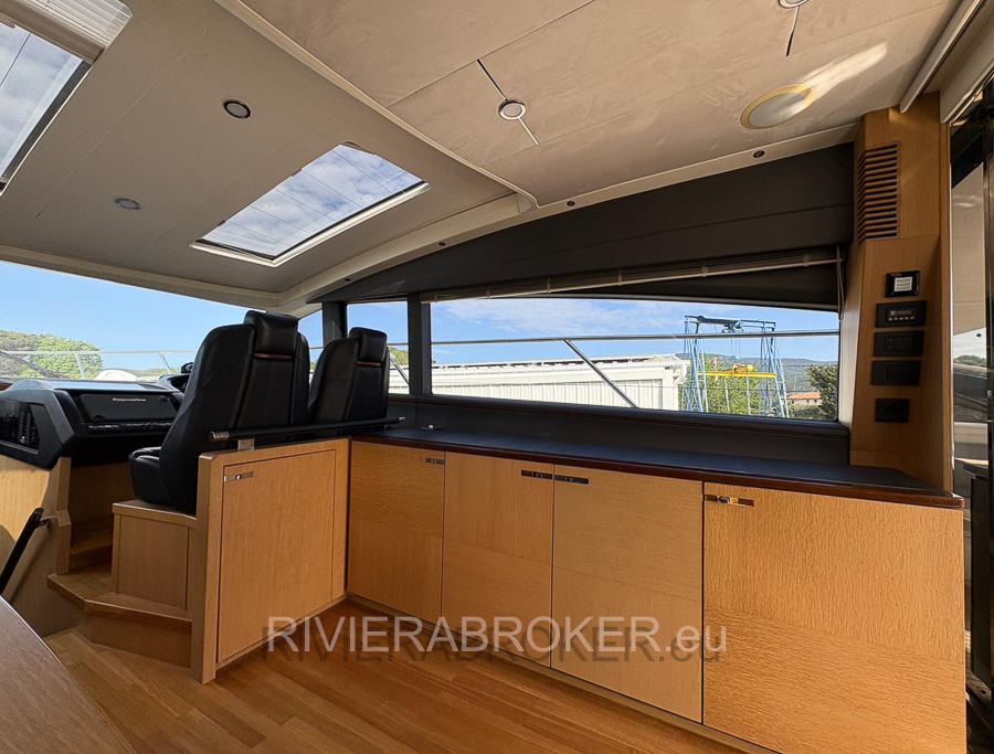 PRINCESS_V57-2012-rivierabroker-20