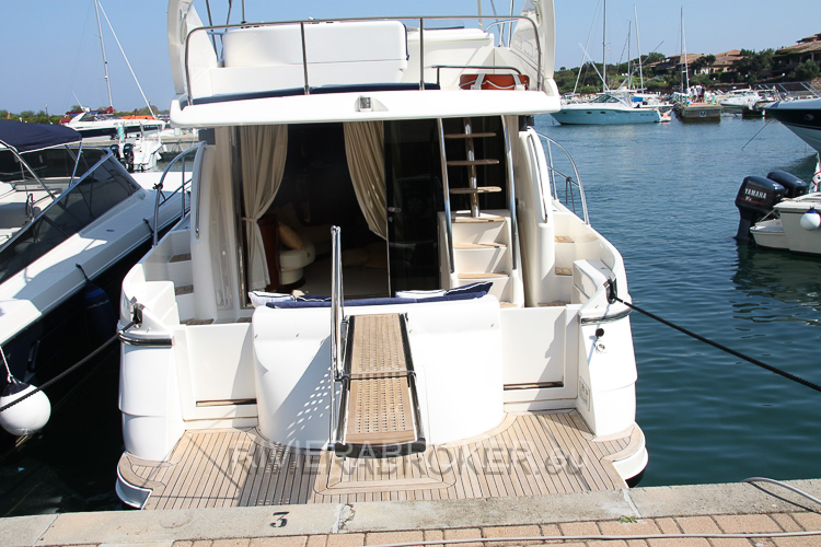 erredesign-admiral-153-rivierabroker-25