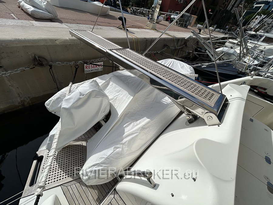 AZIMUT-52-FLY-rivierabroker-3