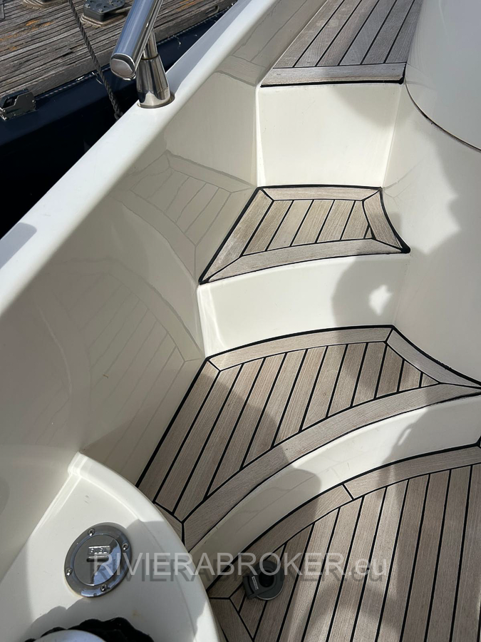 AZIMUT-52-FLY-rivierabroker-4