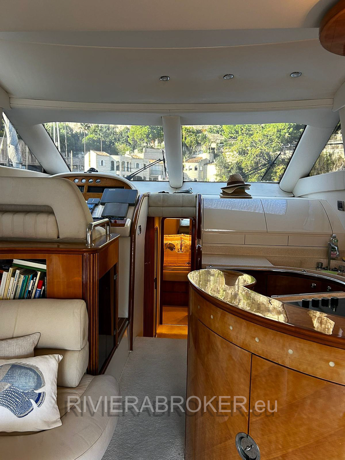 AZIMUT-52-FLY-rivierabroker-6