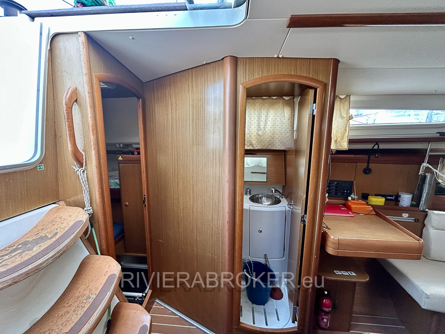 JEANNEAU_Sun_Odyssey_36i_RIVIERABROKER-10
