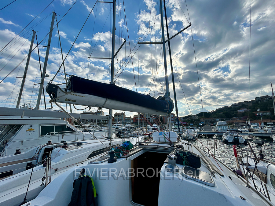 JEANNEAU_Sun_Odyssey_36i_RIVIERABROKER-12