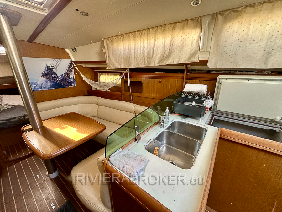 JEANNEAU_Sun_Odyssey_36i_RIVIERABROKER-5