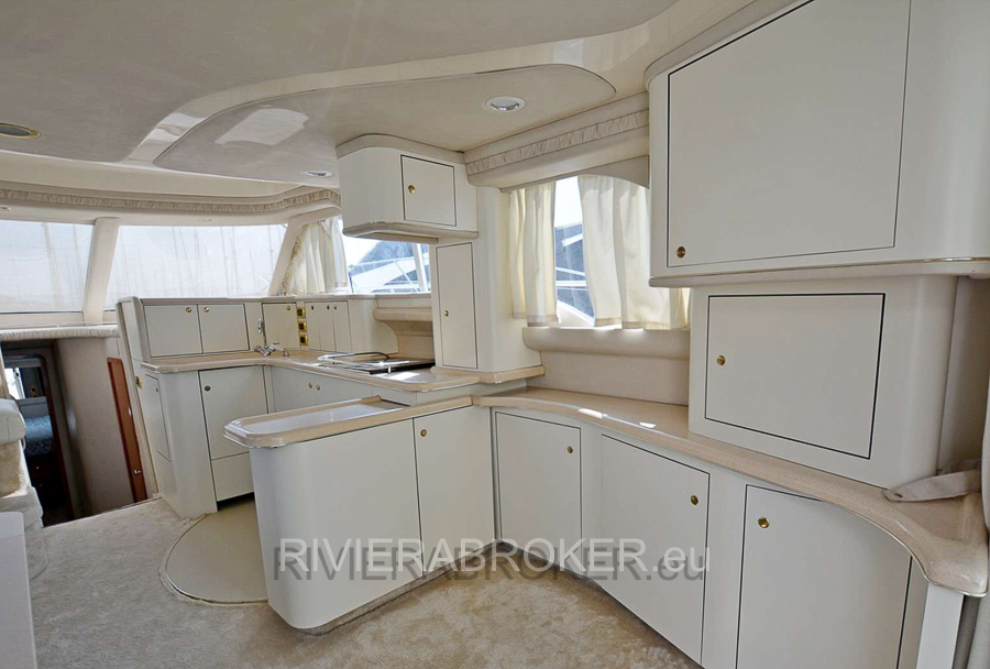 SEA_RAY_480_SEDAN_BRIDGE_RIVIERABROKER-7