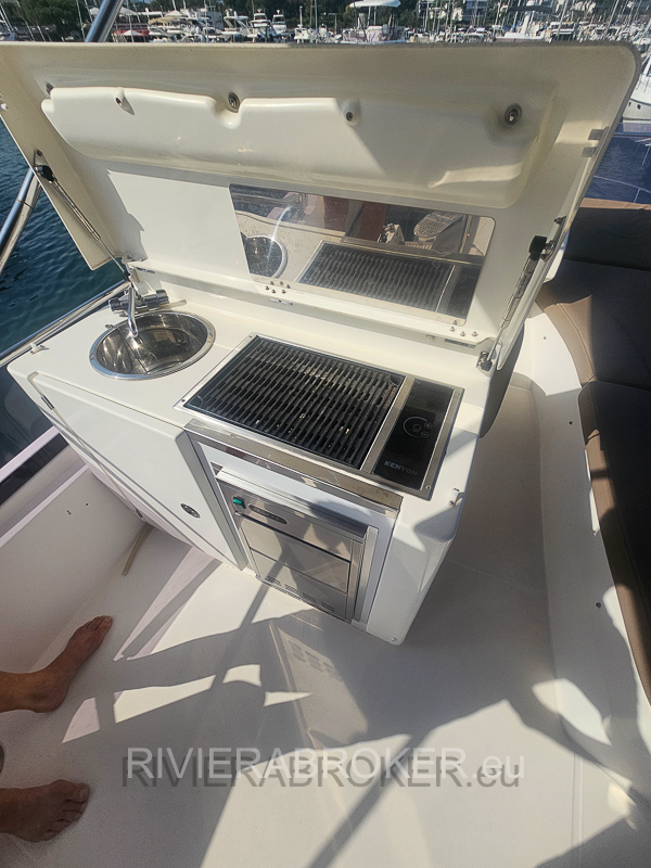 PRESTIGE-500-FLY_2012-RIVIERABROKER-20