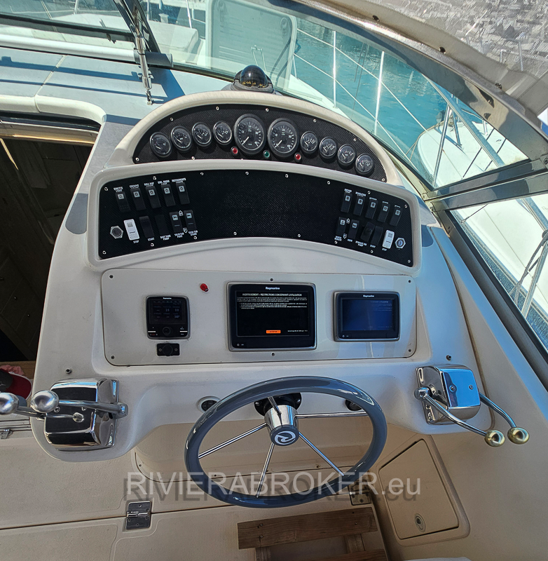 RIVIERA_4000_OFSHORE_RIVIERABROKER-16