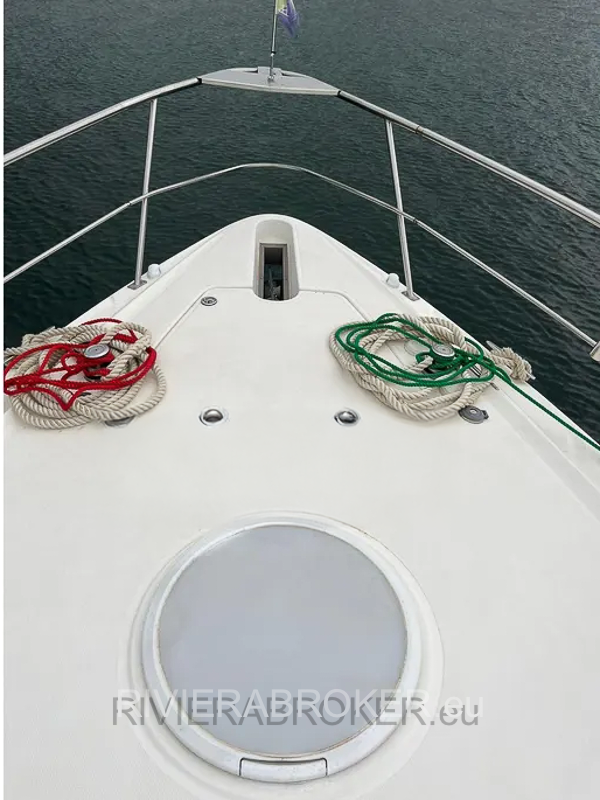 Cruisers_Yachts_440_4370_Express-RIVIERABROKER-21