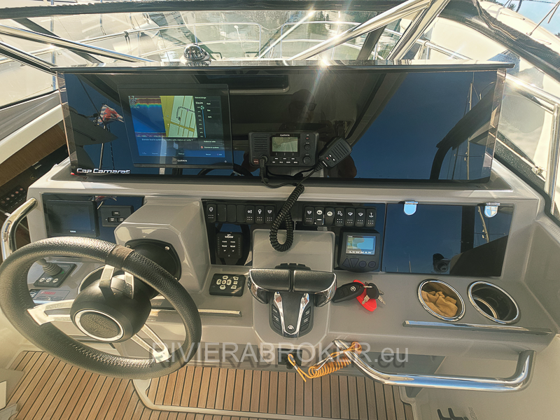 jeanneau-cap-camarat-10.5-WA-serie3-RIVIERABROKER-5