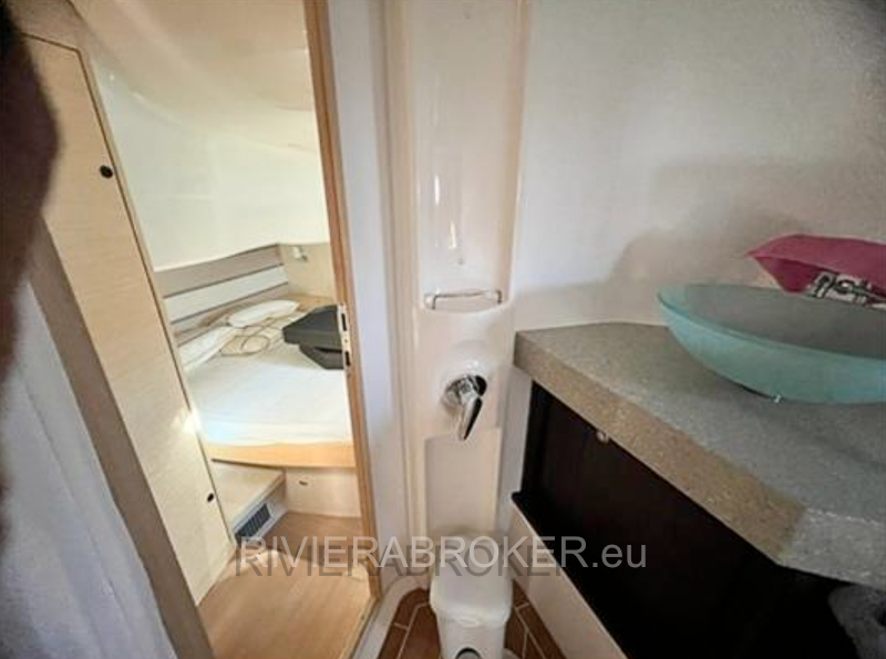 CRANCHI MEDITERRANEE 43 HARD TOP-RIVIERABROKER-11